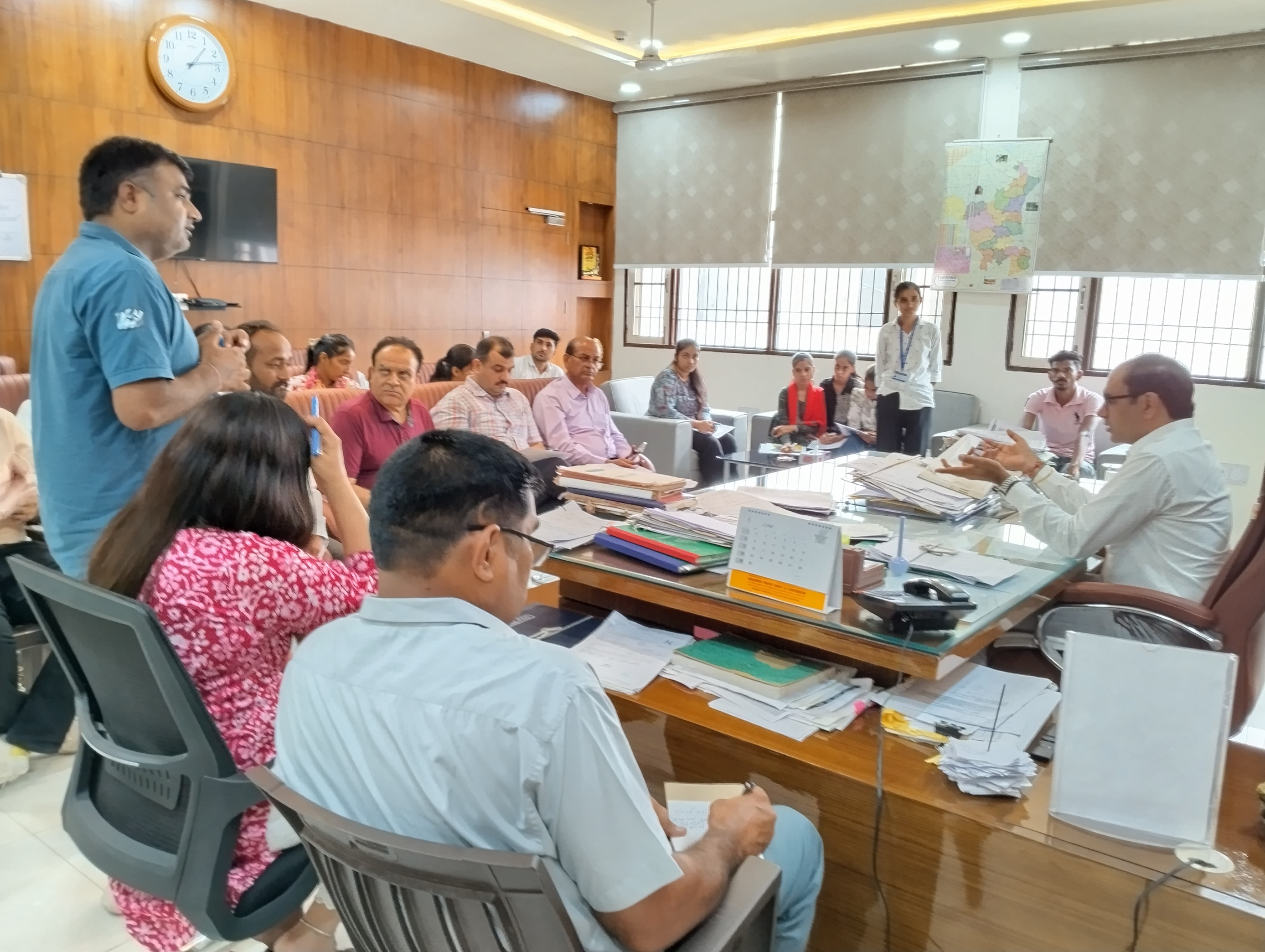 Students of Government College gained administrative experience under internship at Joint Office Campus.